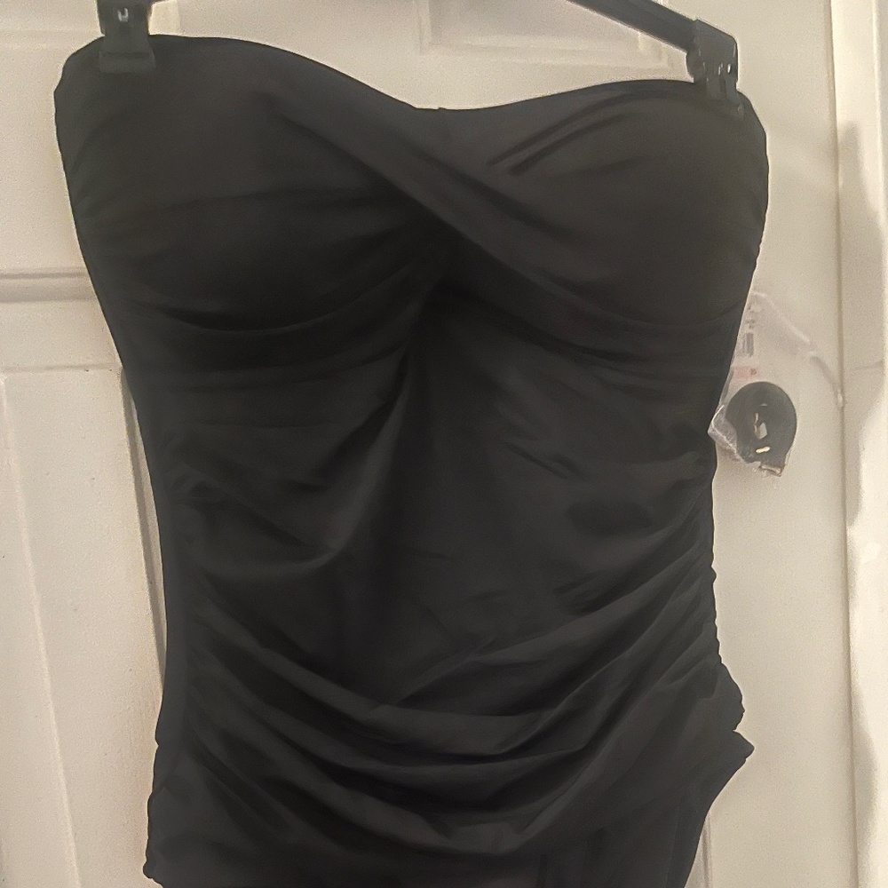 Women bathing suit